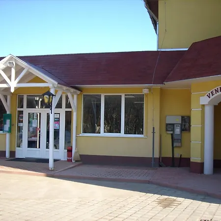 Nocleg ze śniadaniem Invest Vendeghaz 3*